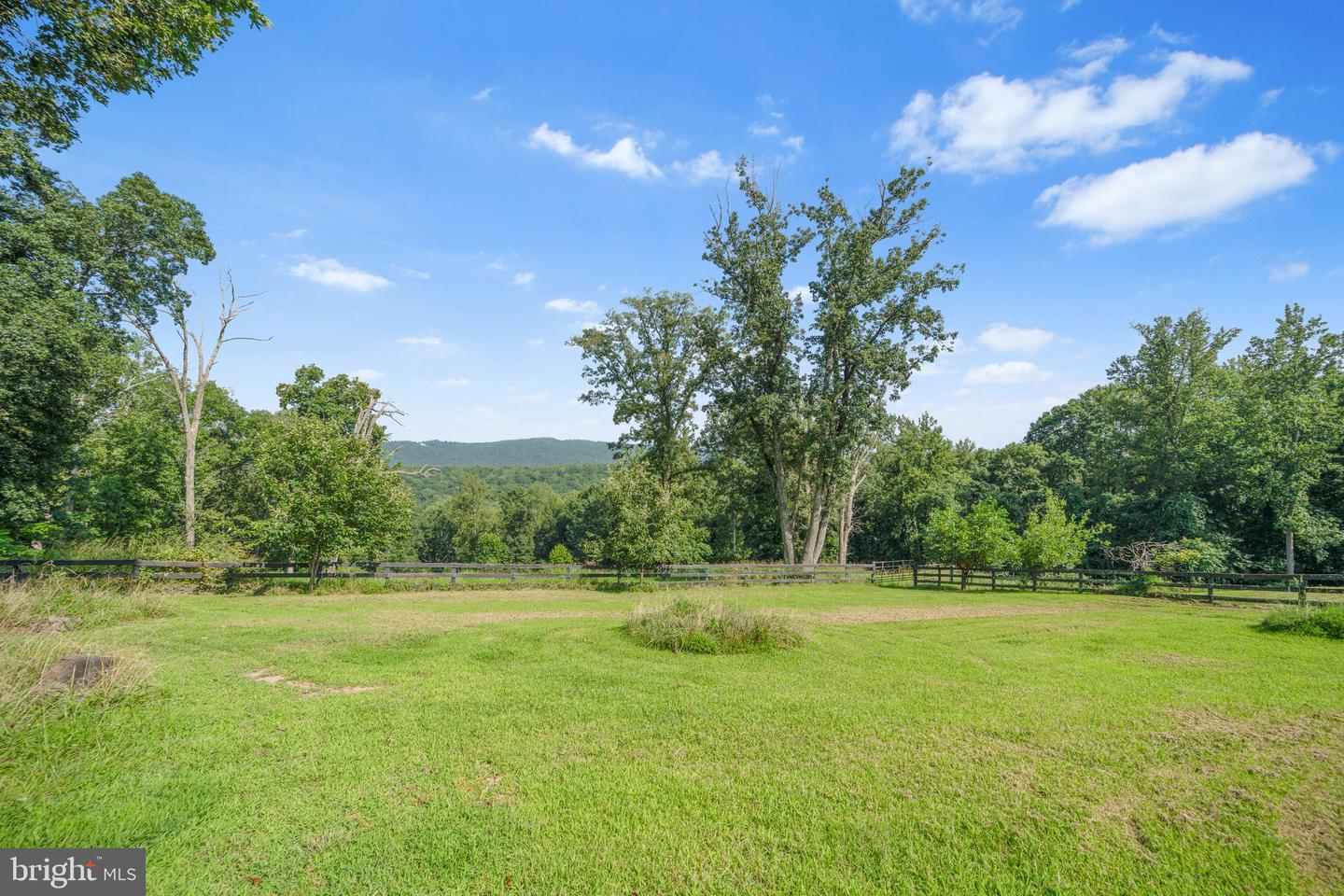 6229 Enon School Rd Property Photo 5