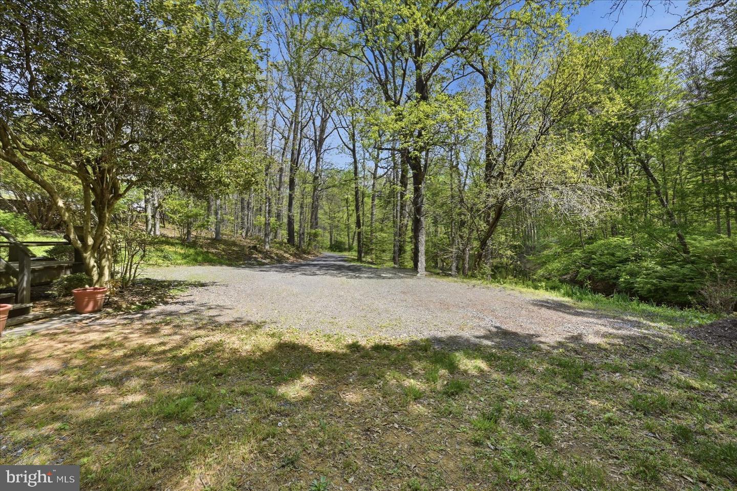 2674 Five Points Rd Property Photo 11