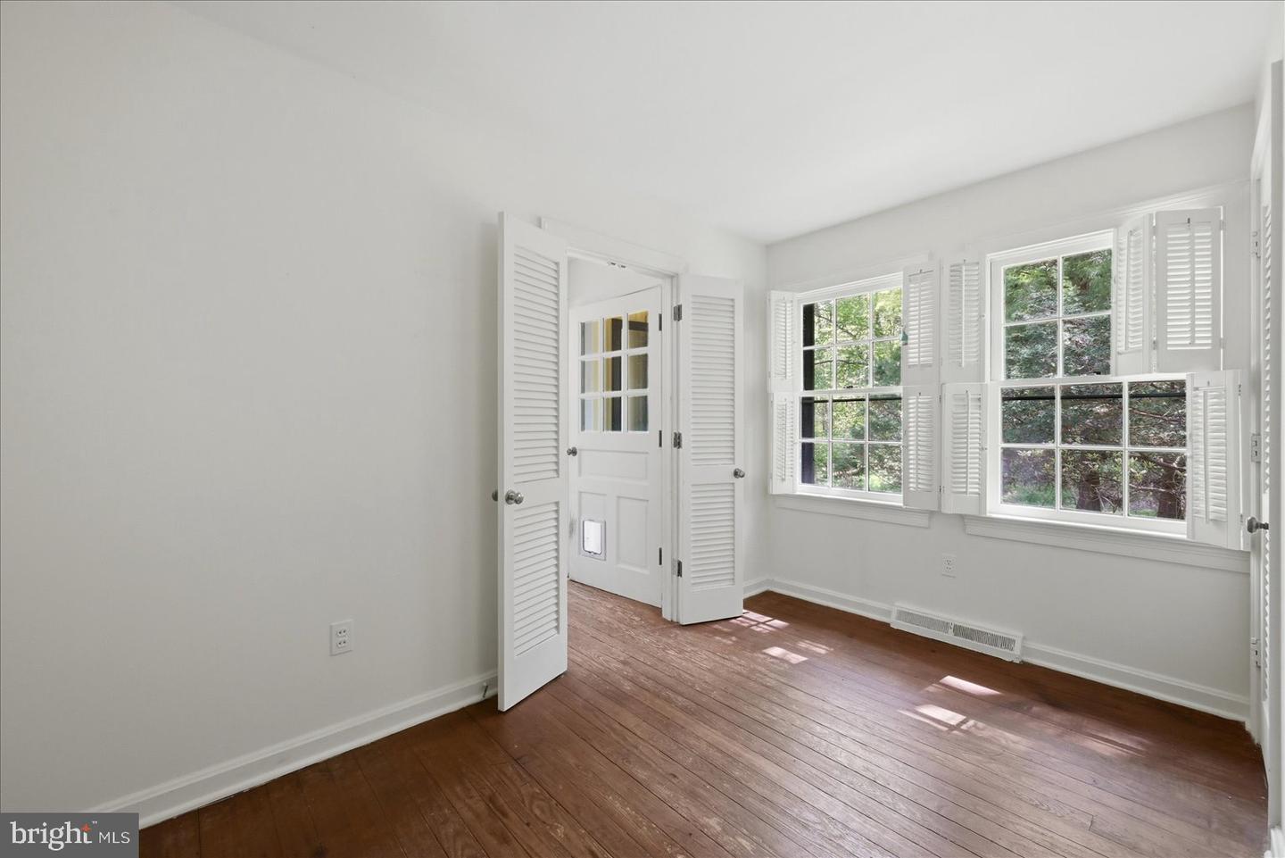 2674 Five Points Rd Property Photo 36