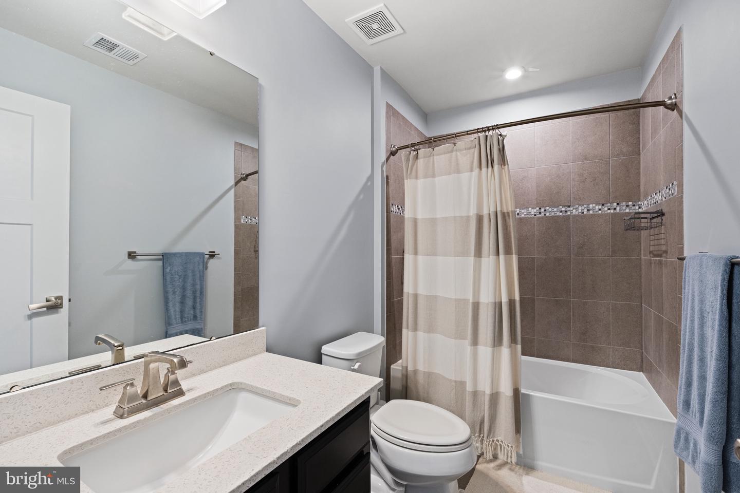 6468 Bob White Dr Property Photo 32