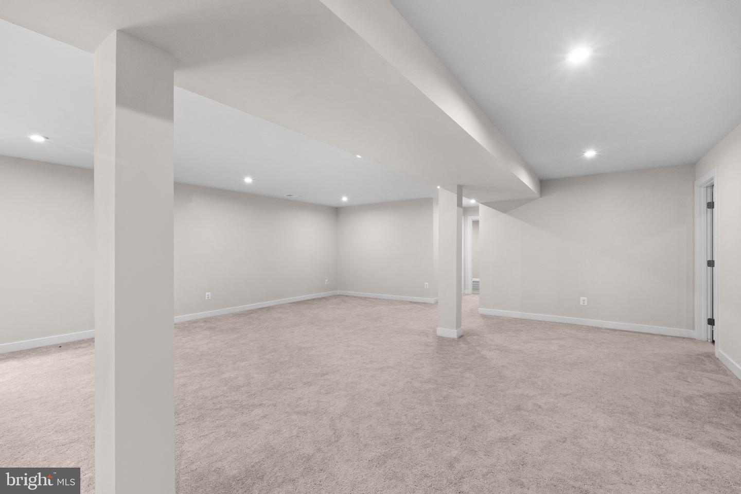 6468 Bob White Dr Property Photo 43