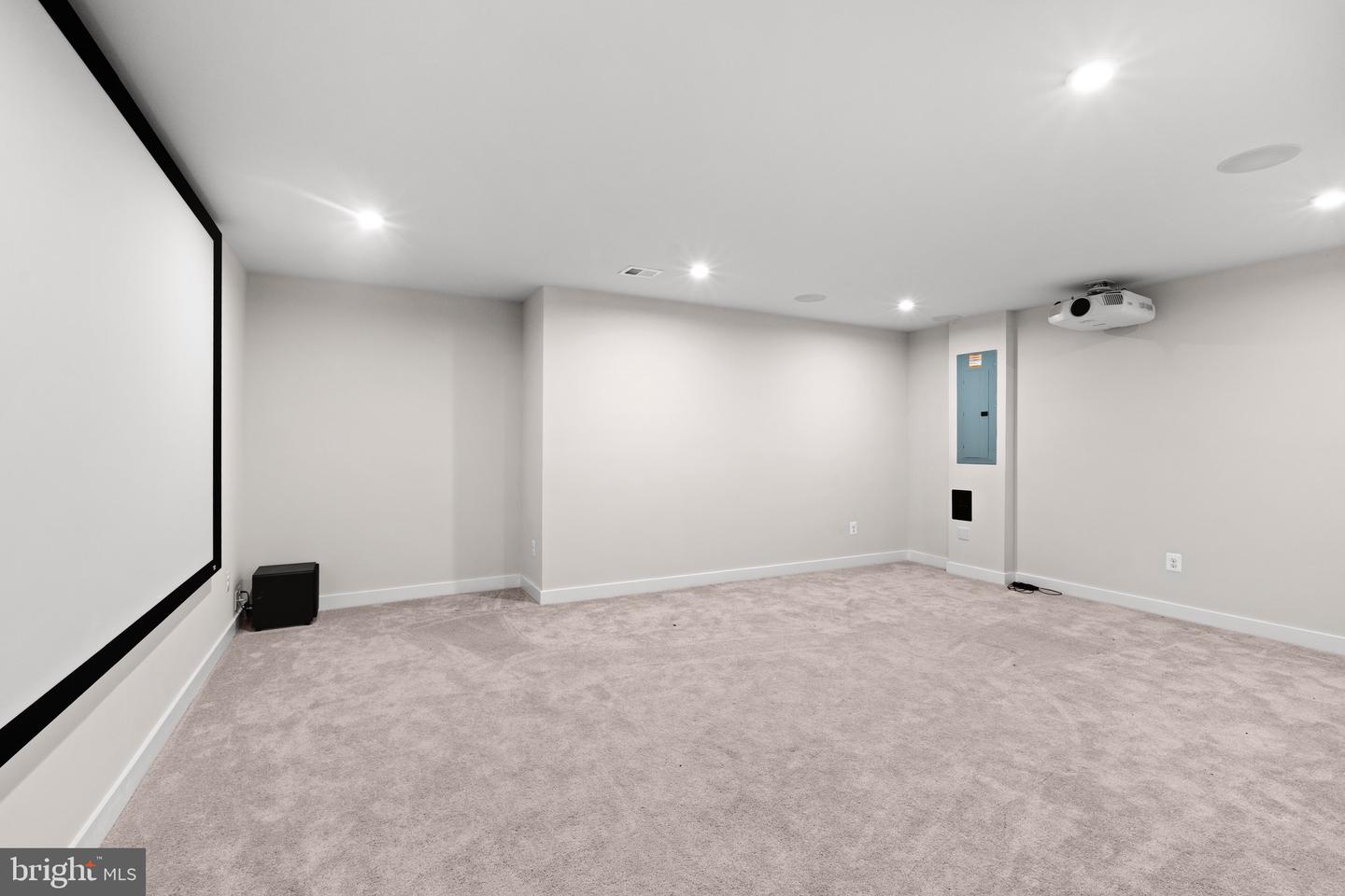 6468 Bob White Dr Property Photo 46