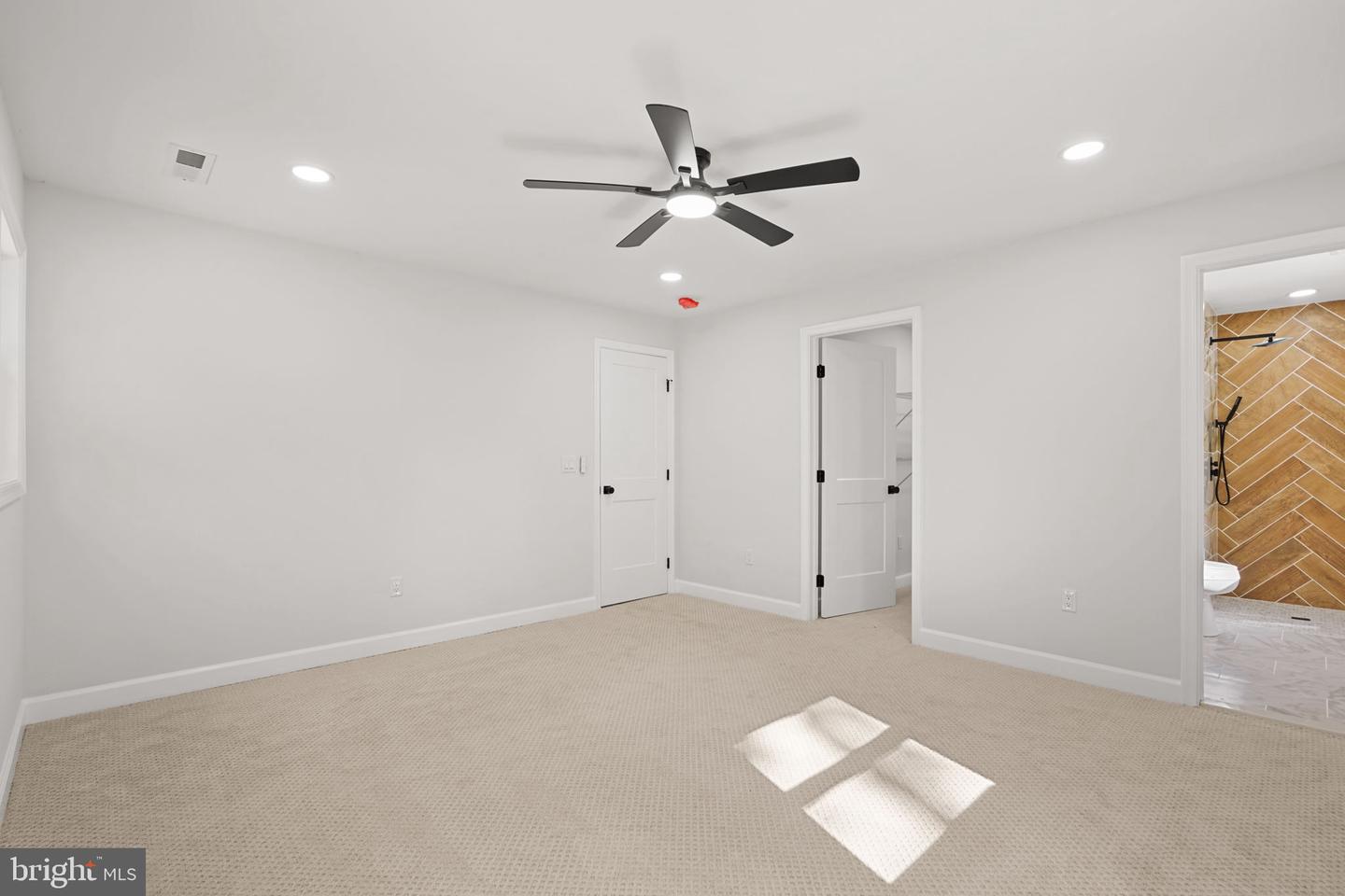 9124 Meetze Rd Property Photo 5