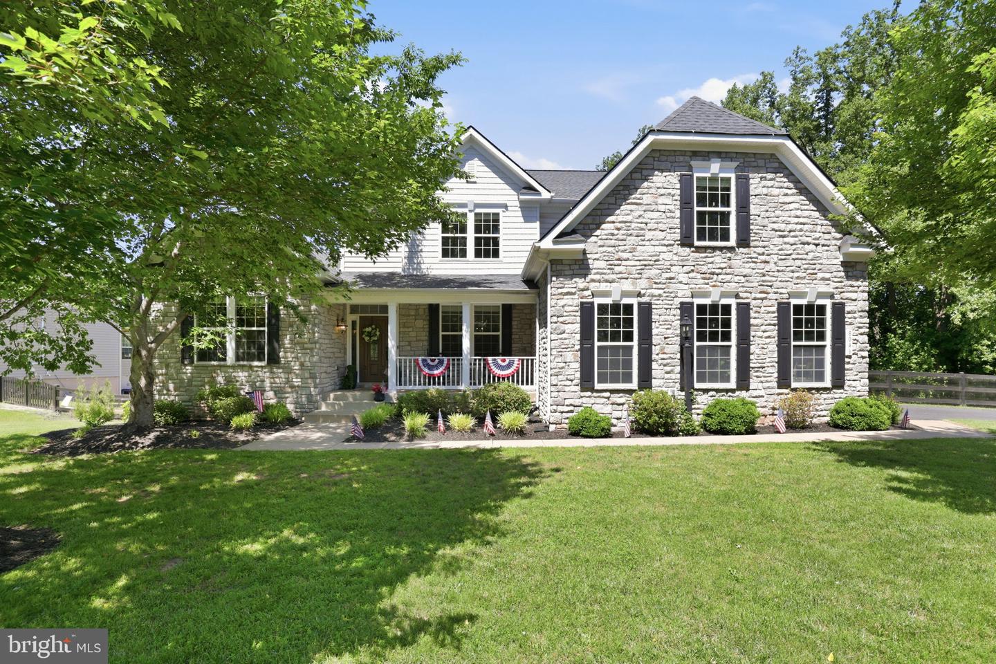 8046 SIDE HILL DR