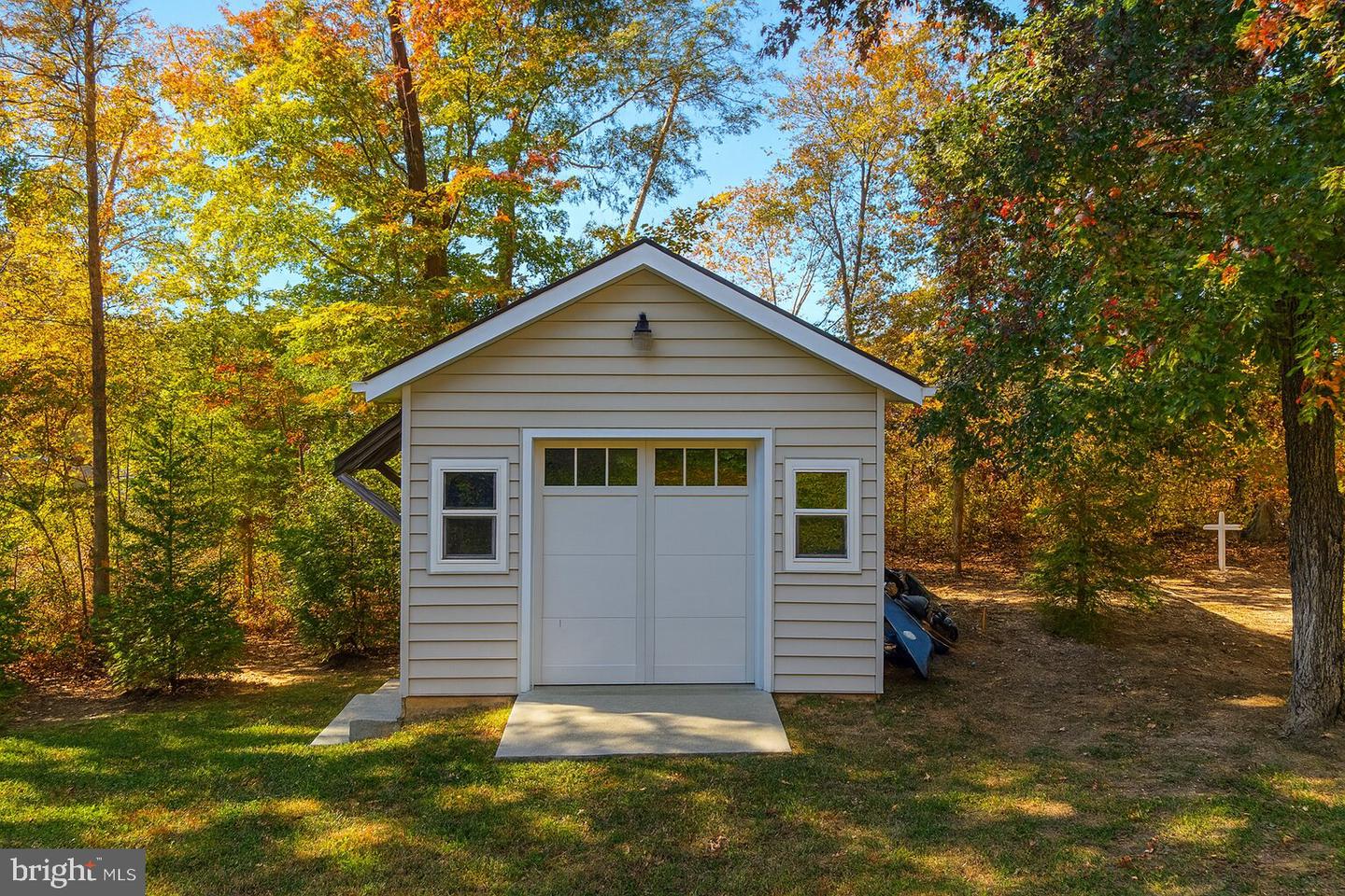 12140 Brent Town Rd Property Photo 64