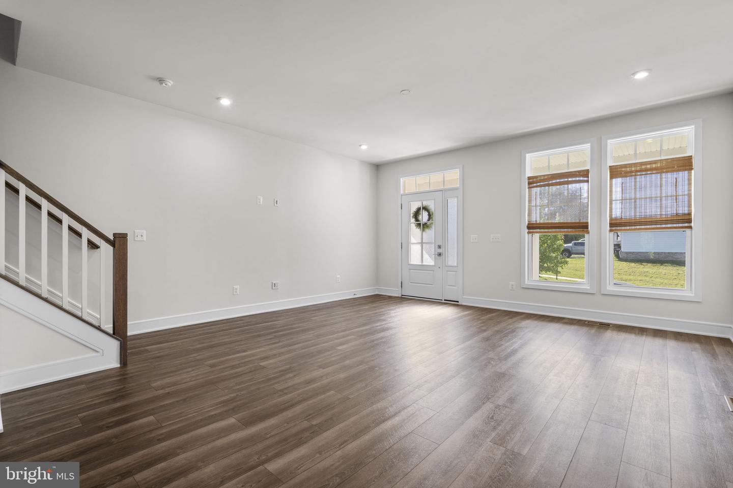 3571 Stephensons Hill Ln Property Photo 4