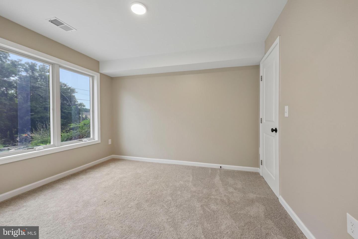 159 Haiti St Property Photo 11