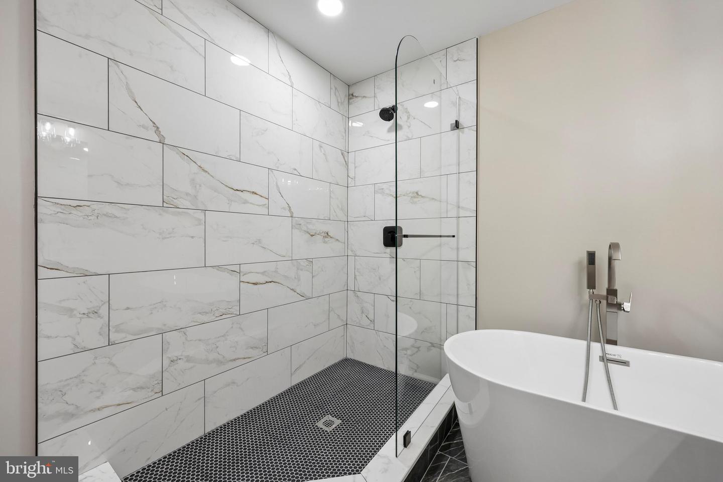 159 Haiti St Property Photo 40