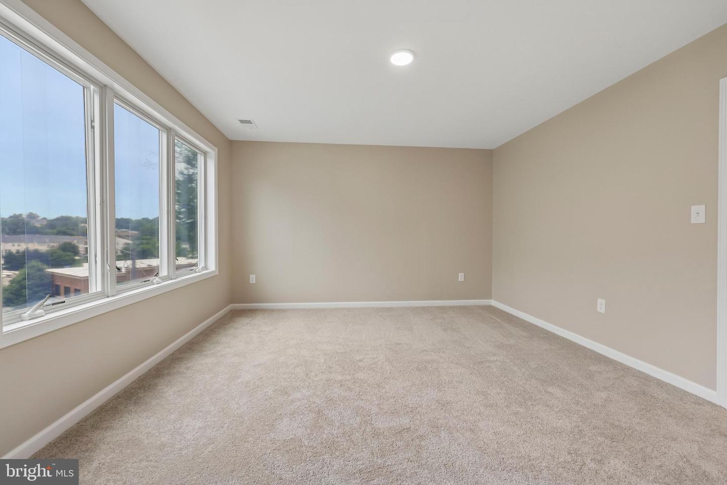 159 Haiti St Property Photo 45