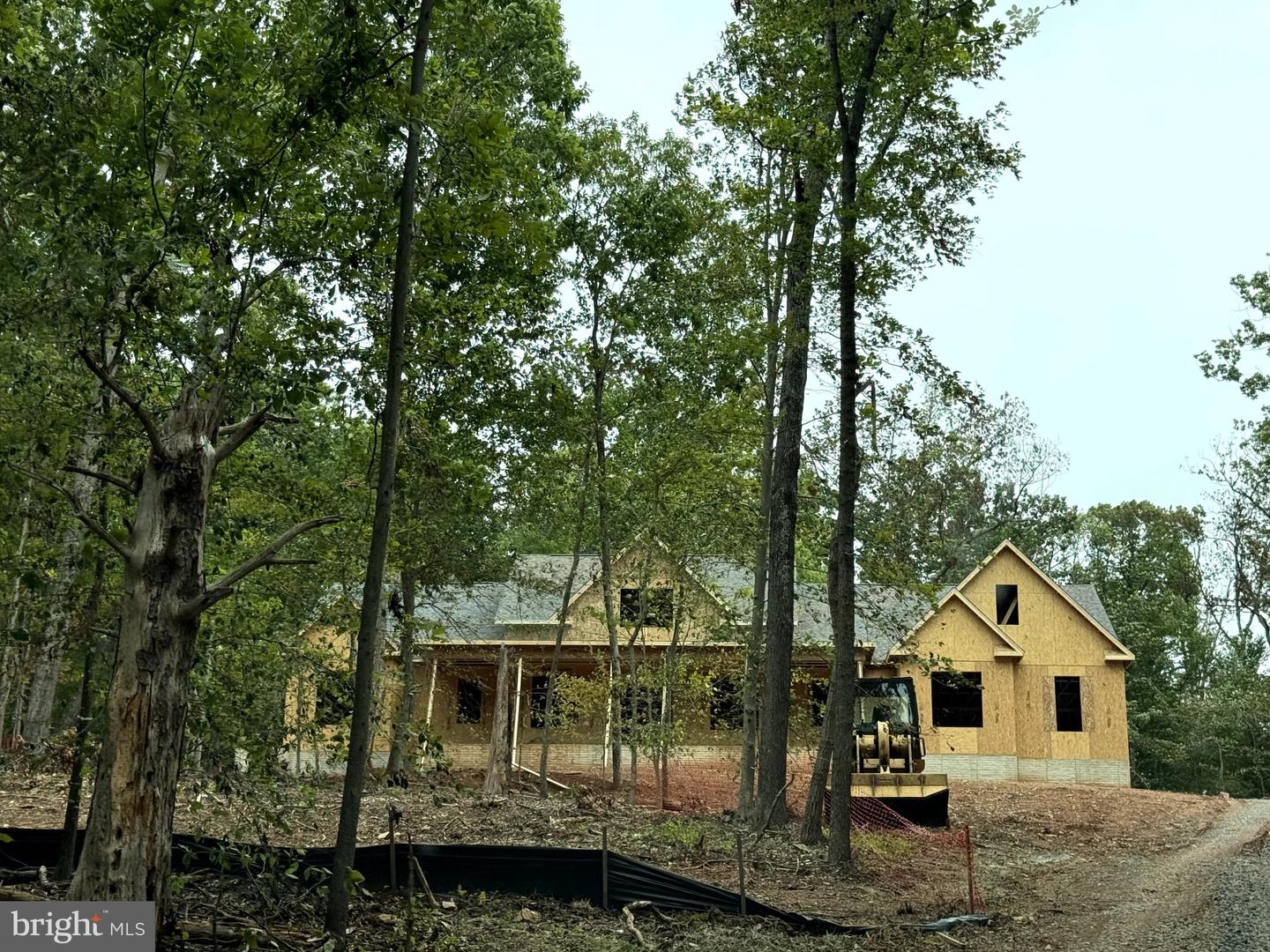 6024 Beverleys Mill Rd Property Photo 2