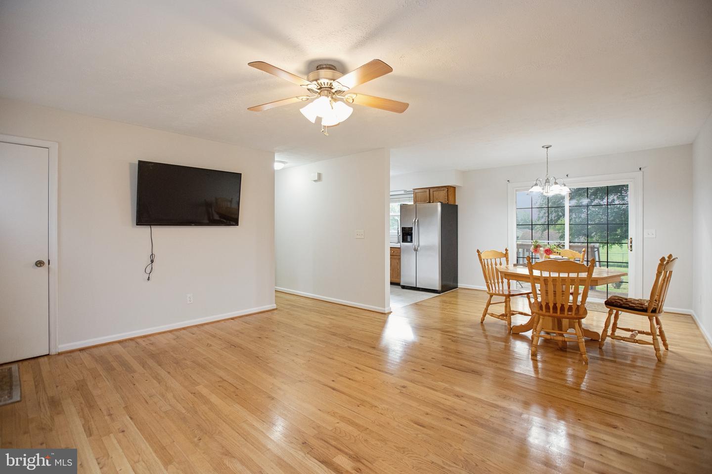 6723 Huntland Dr Property Photo 11