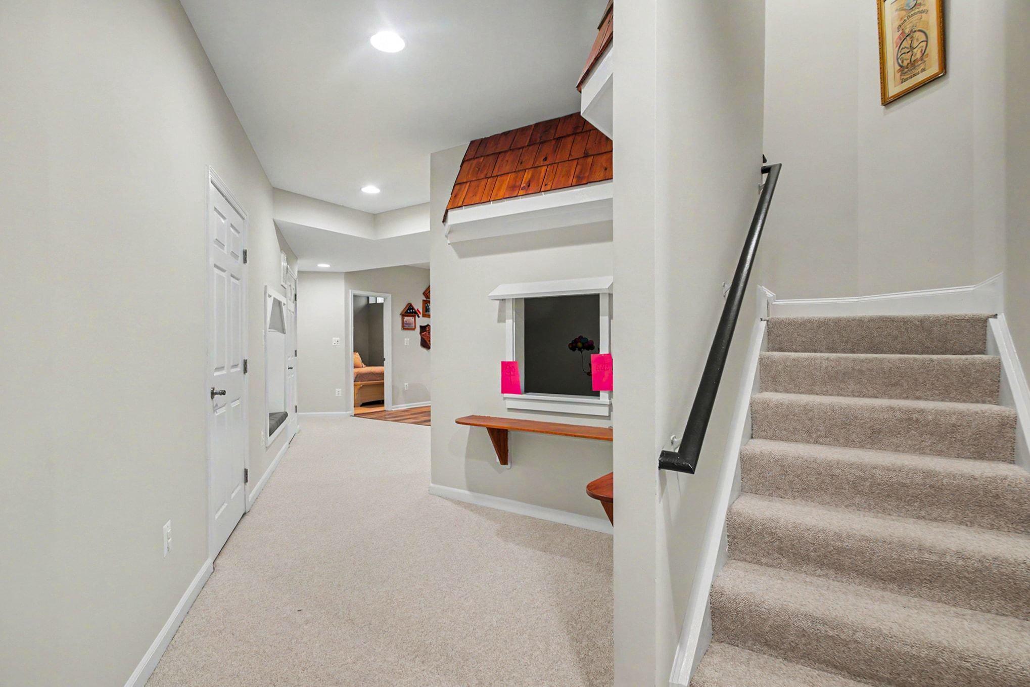 4056 Shrayer Ct Property Photo 35