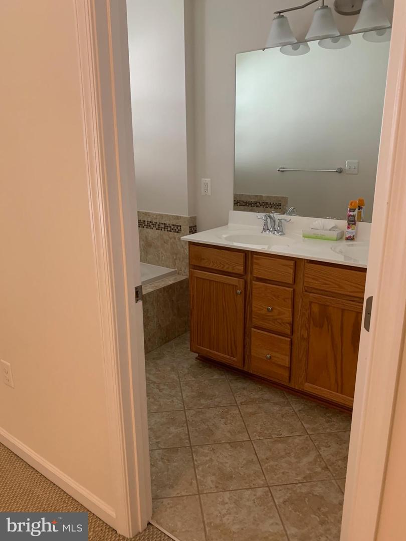 9022 Randolph Cir Property Photo 17