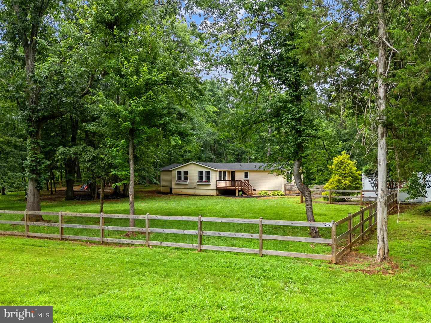 9448 Green Rd Property Photo 1
