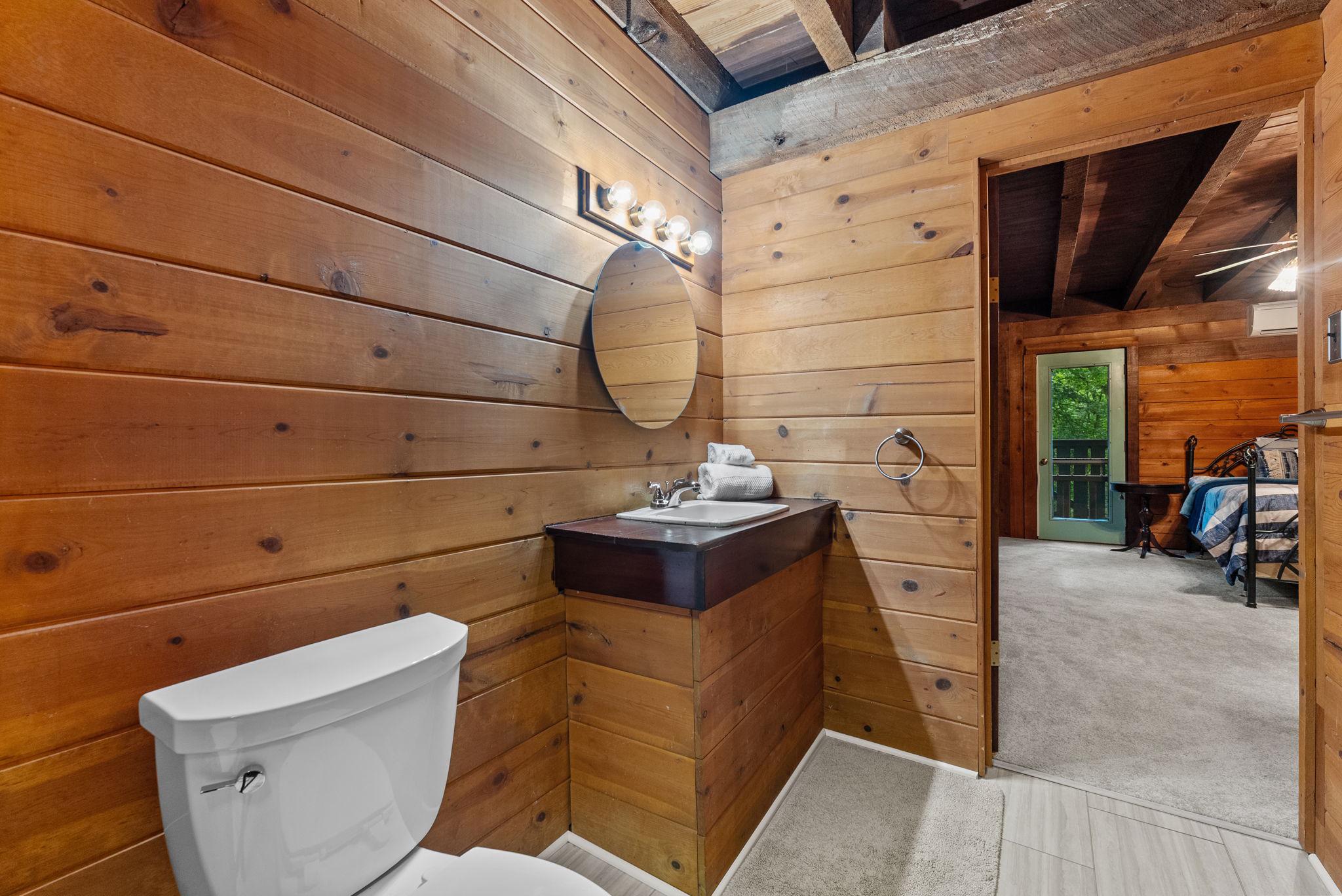 9914 Crest Ct Property Photo 54
