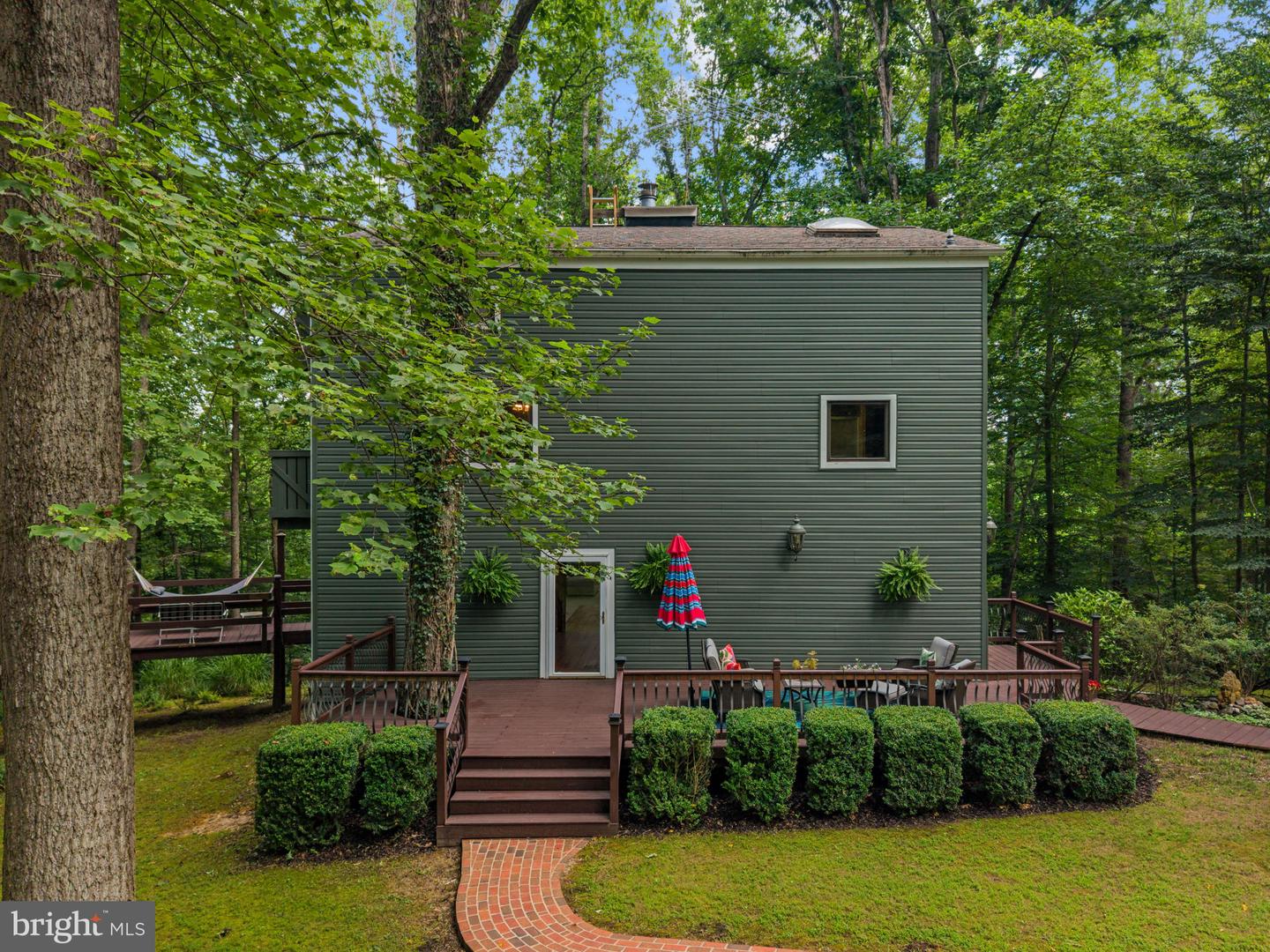 9914 Crest Ct Property Photo 122