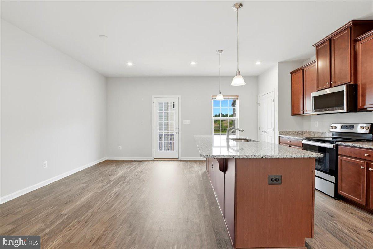 7554 Hancock St Property Photo 8
