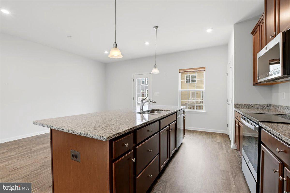 7554 Hancock St Property Photo 14