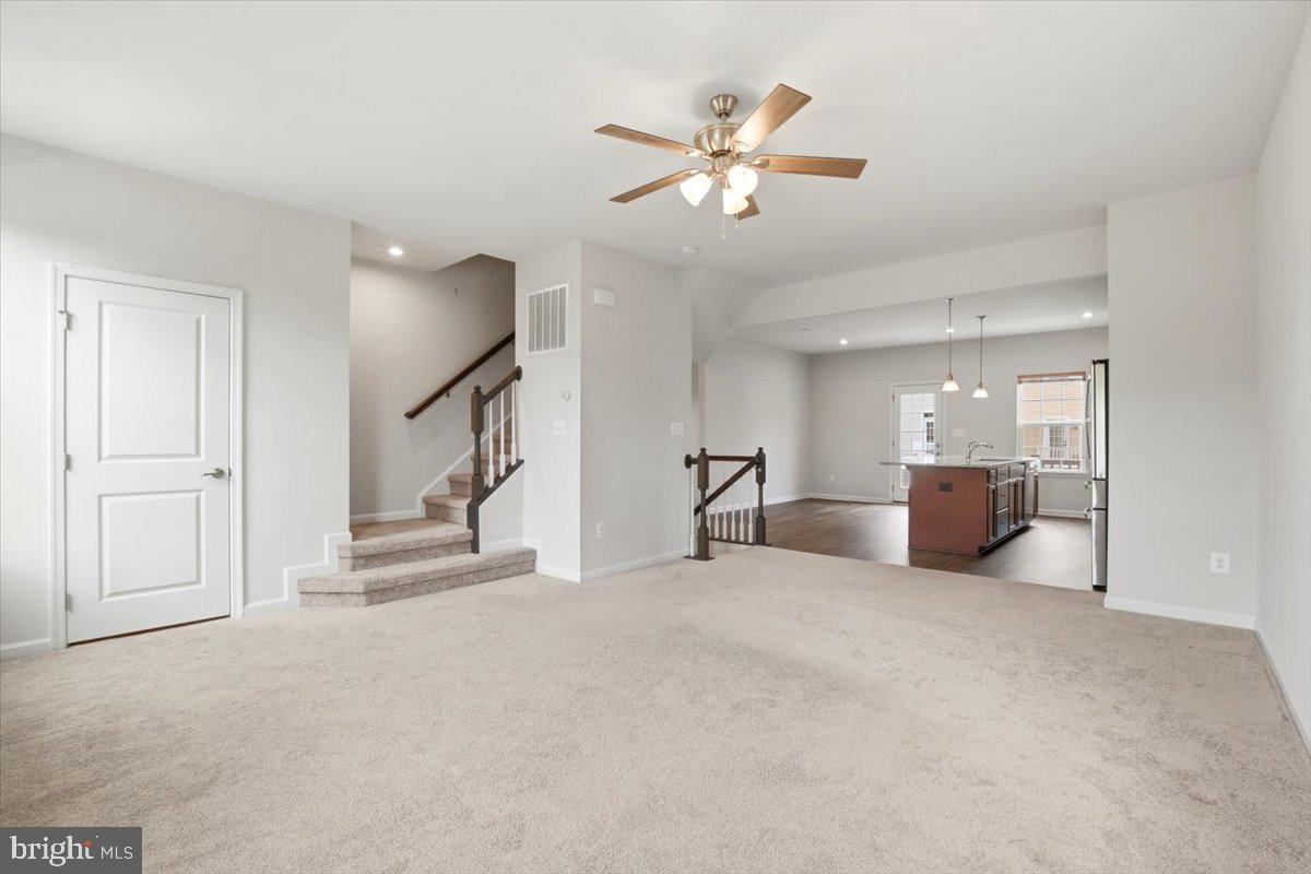 7554 Hancock St Property Photo 17