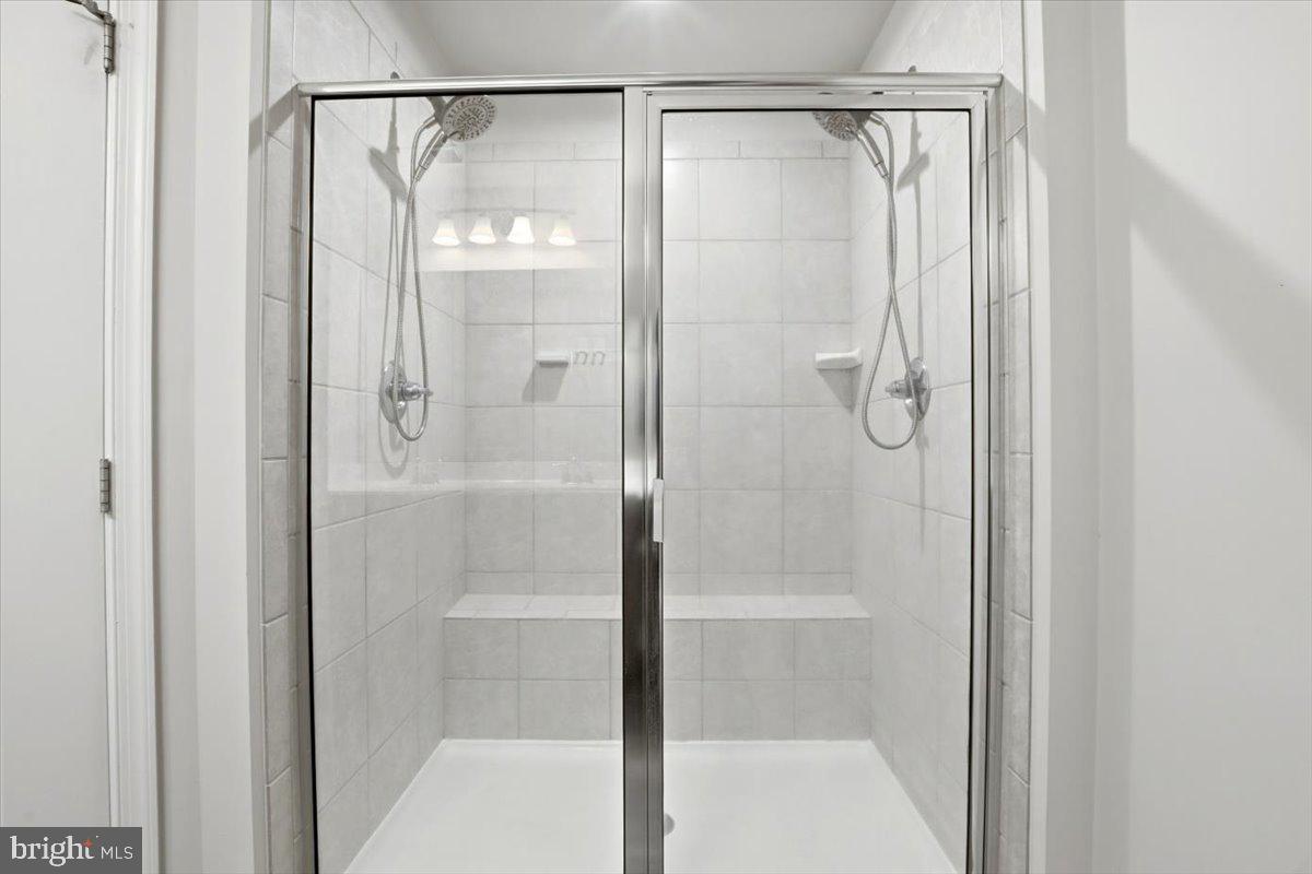 7554 Hancock St Property Photo 27