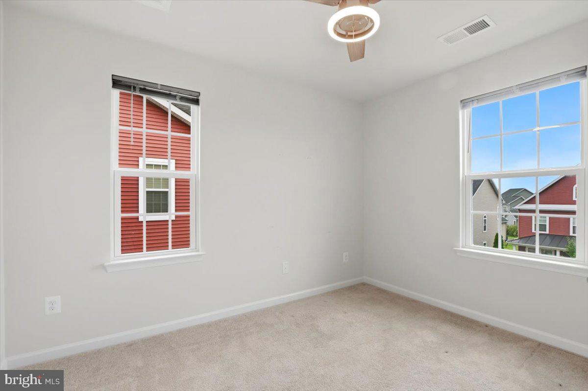 7554 Hancock St Property Photo 32