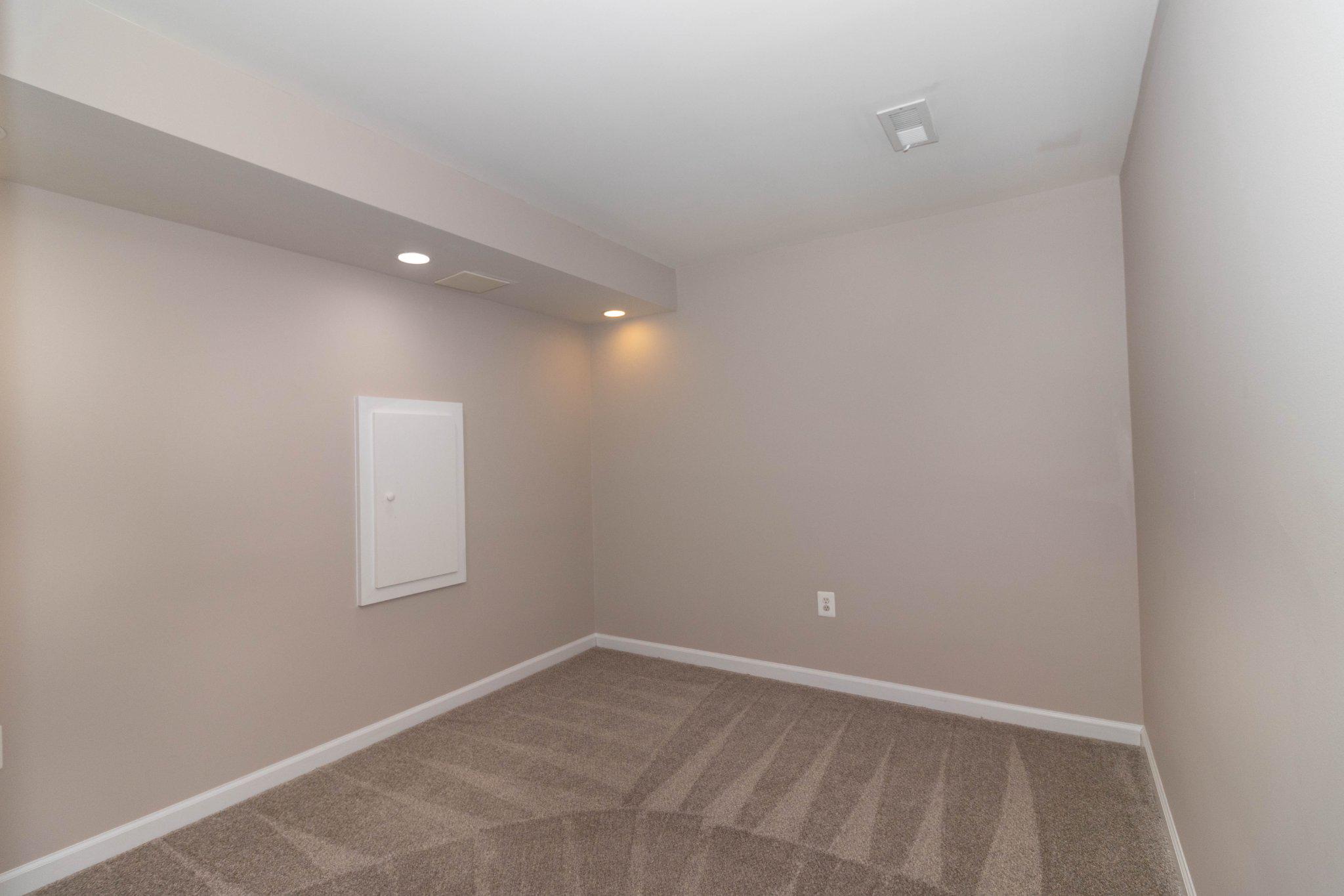 80 Brookshire Dr Property Photo 53