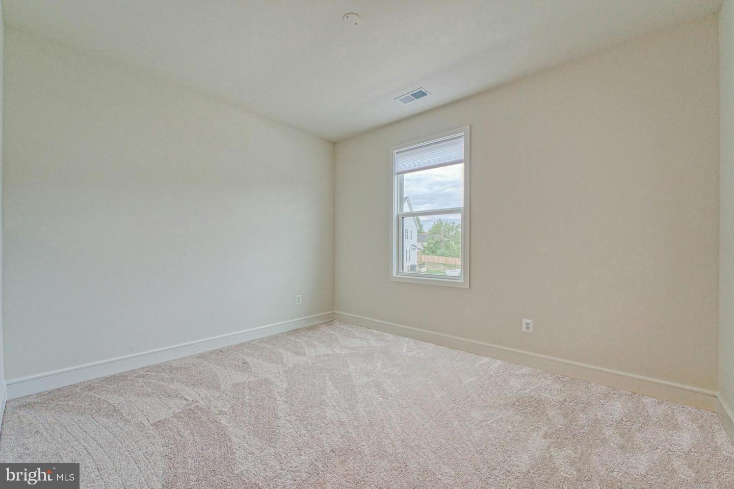 5095 Carter's Crossing Ave Property Photo 33