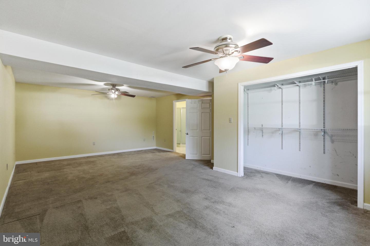 6391 Waterdale Ct Property Photo 14