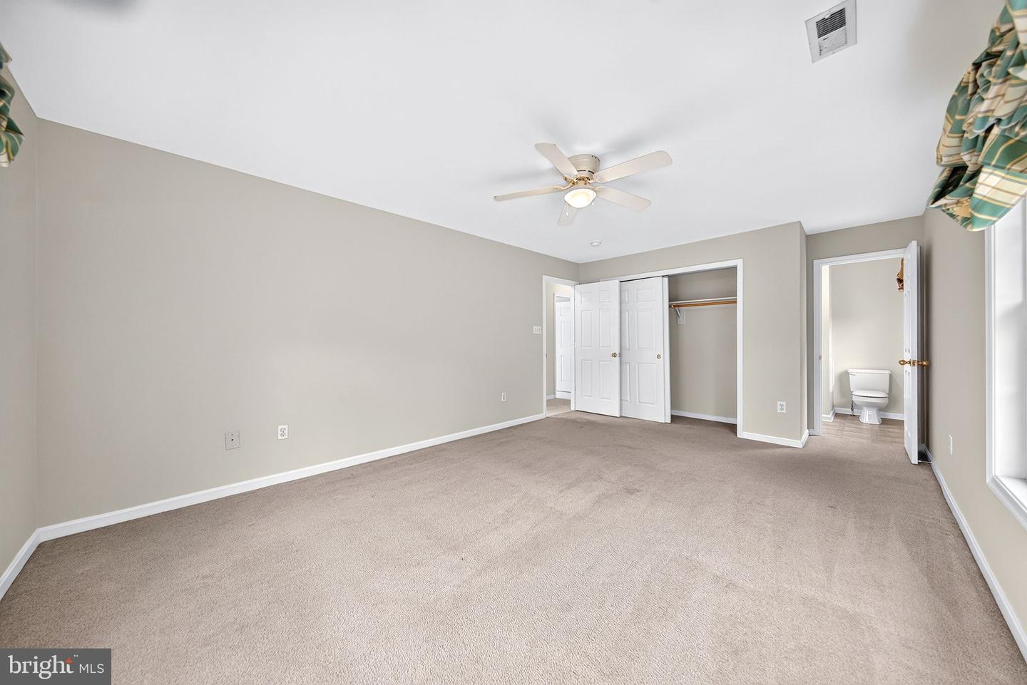 11530 John Marshall Hwy Property Photo 38