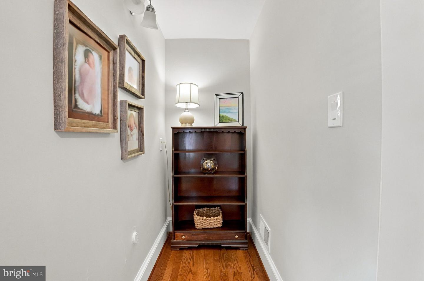 23 Fairfax St Property Photo 22
