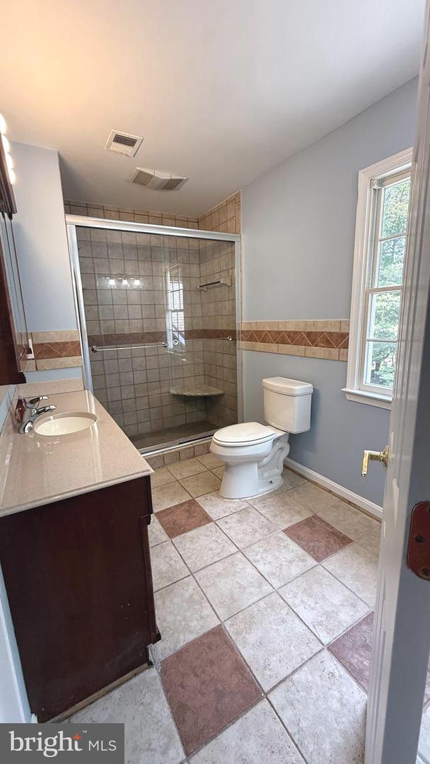 5750 Pendleton Ln Property Photo 39