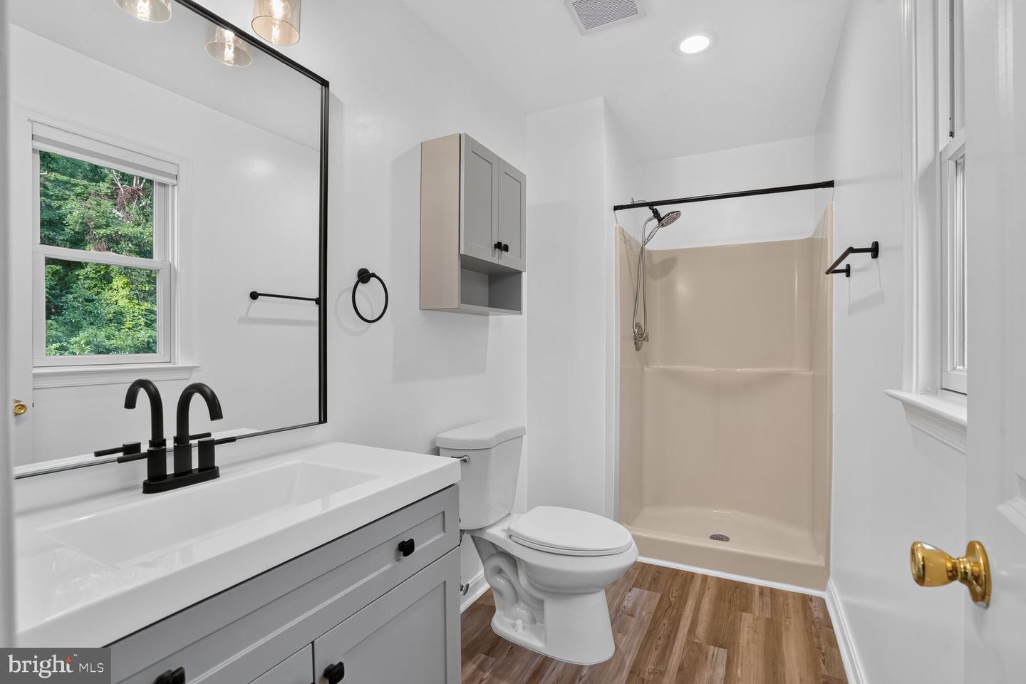 9427 Beale Ln Property Photo 8
