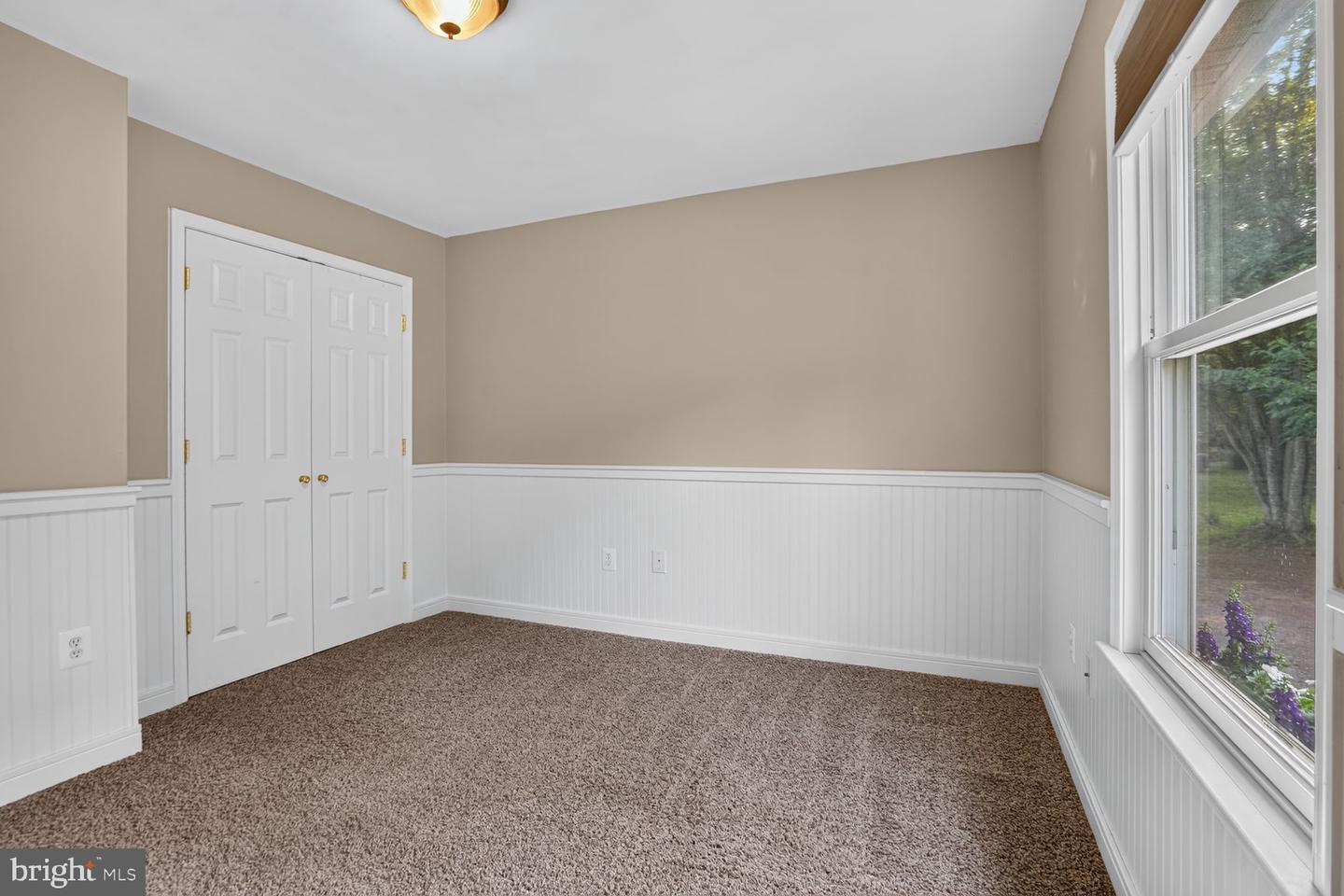 9427 Beale Ln Property Photo 20