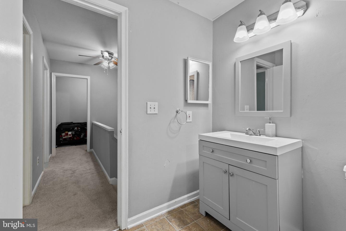 8474 Emerald Ln Property Photo 15