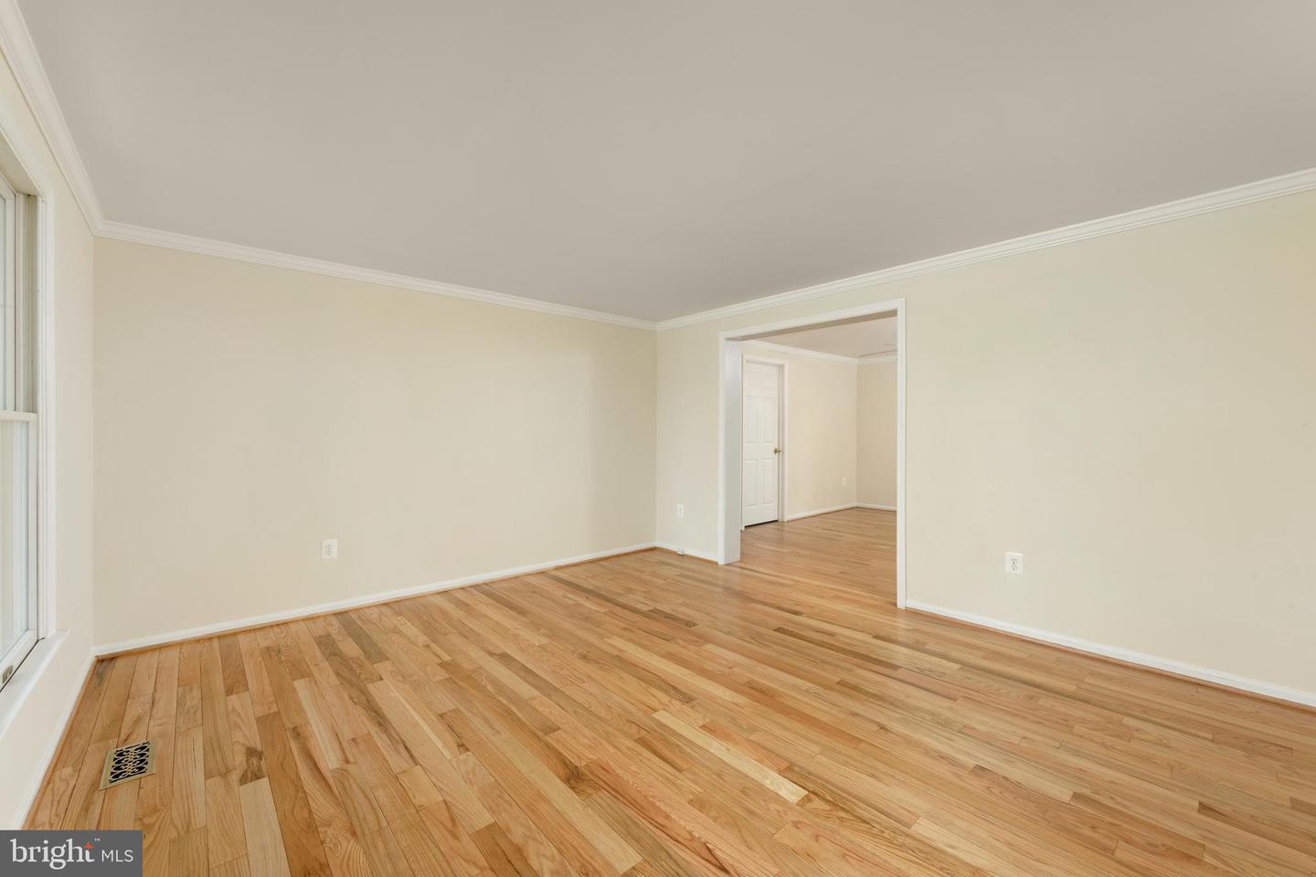 7296 Rectors Ln Property Photo 17