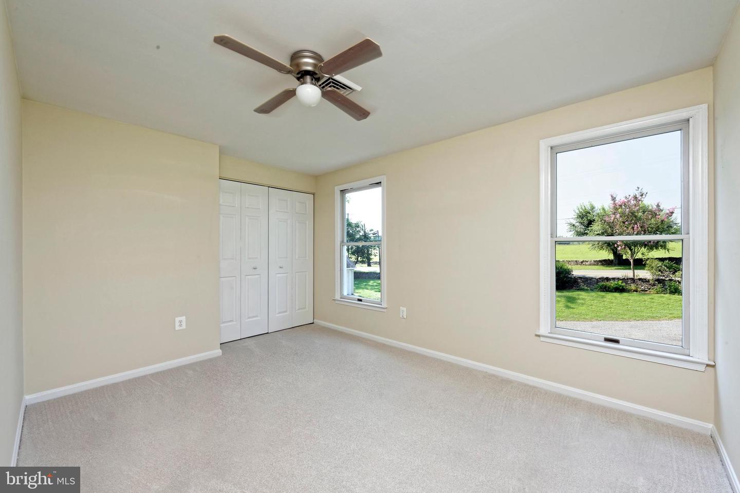 7296 Rectors Ln Property Photo 27