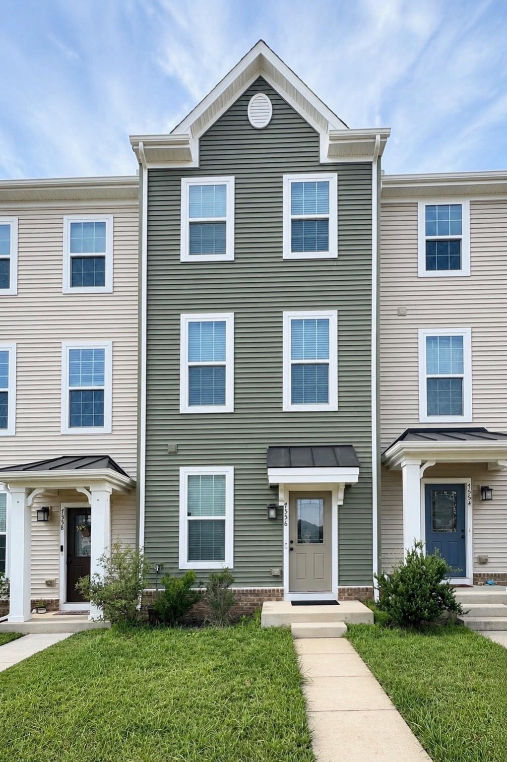 7556 HANCOCK ST Property Photo 1