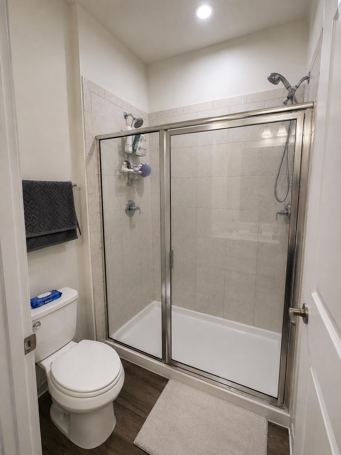7556 Hancock St Property Photo 9