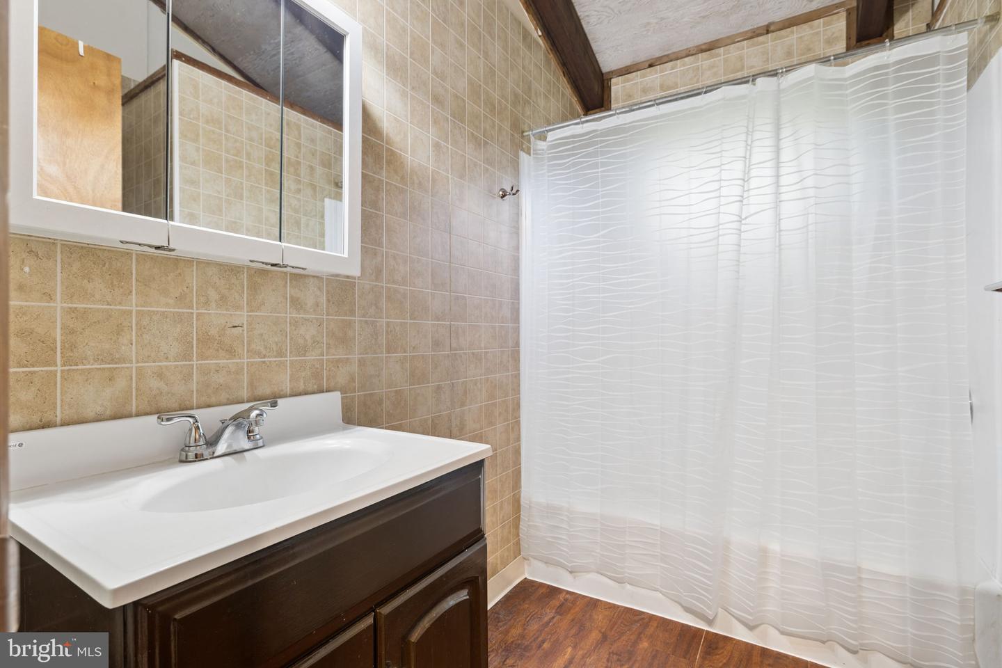 8297 Squires Ln Property Photo 27