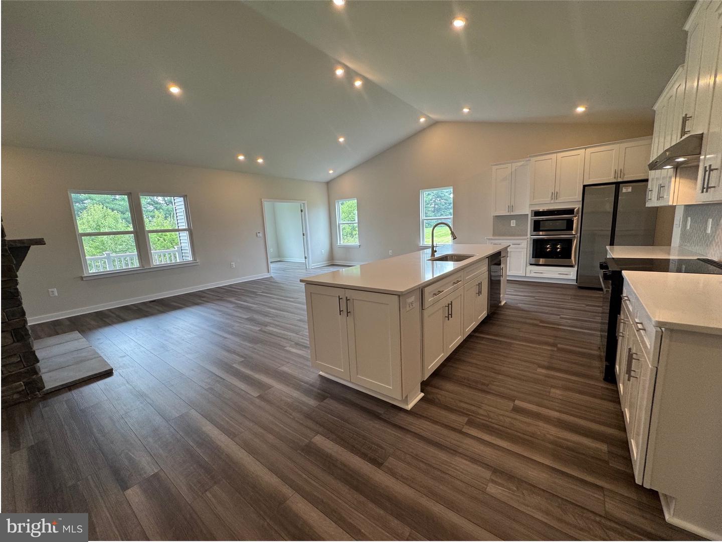 3016 Bowens Run Rd Property Photo 3