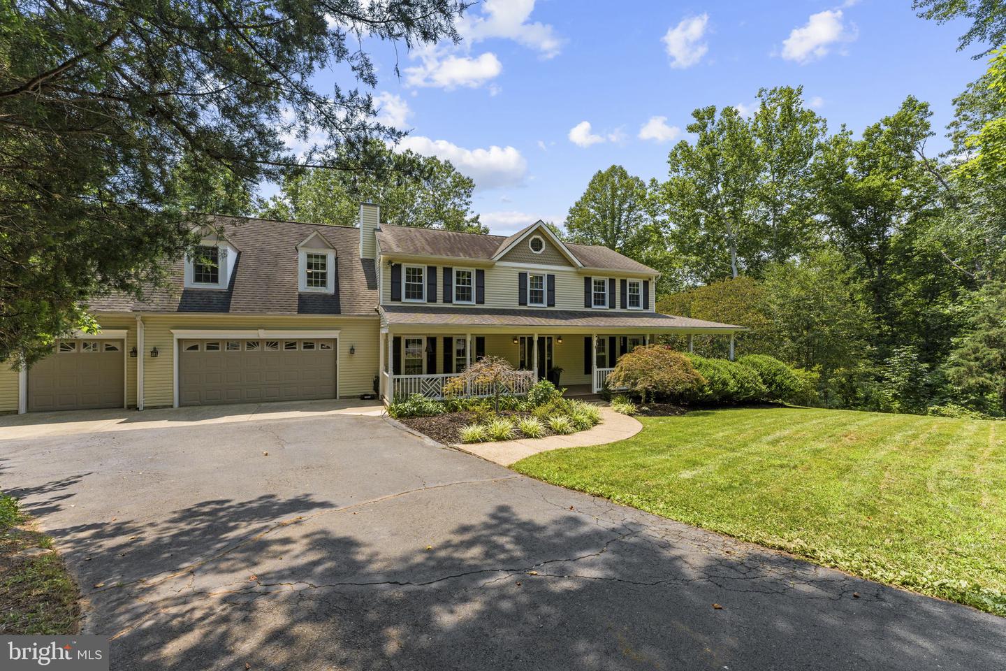 7154 Chesterfield Property Photo 1