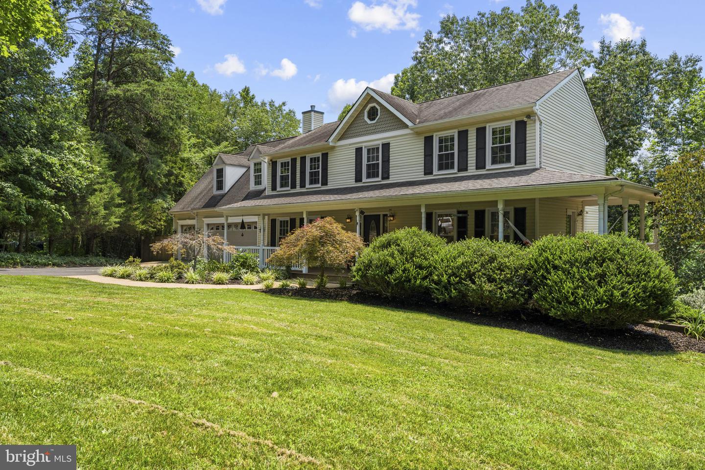 7154 Chesterfield Property Photo 4