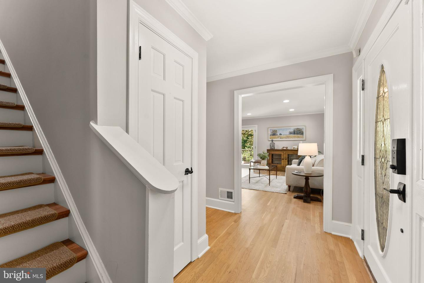 7154 Chesterfield Property Photo 9