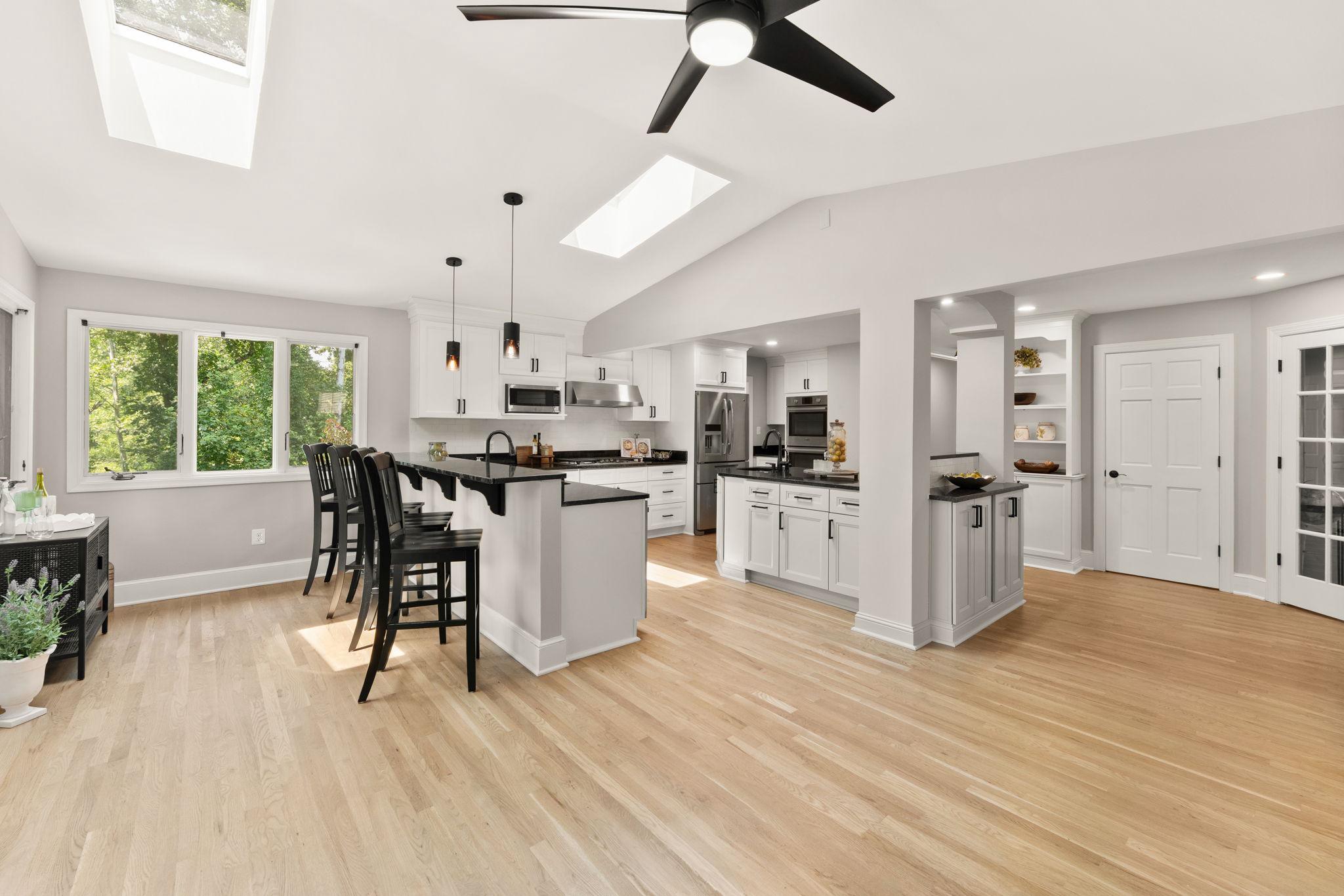 7154 Chesterfield Property Photo 45