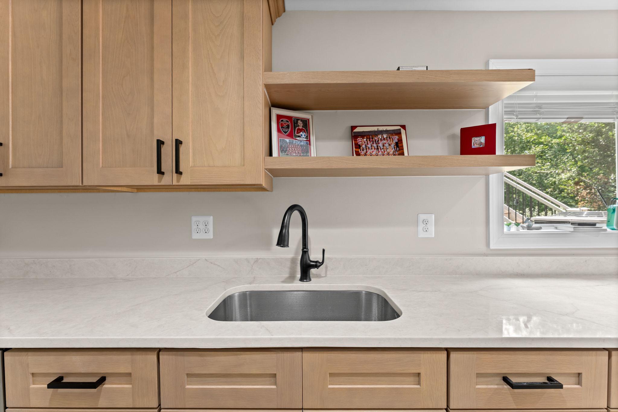 7154 Chesterfield Property Photo 96