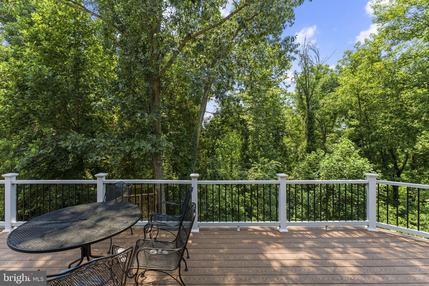 7154 Chesterfield Property Photo 105