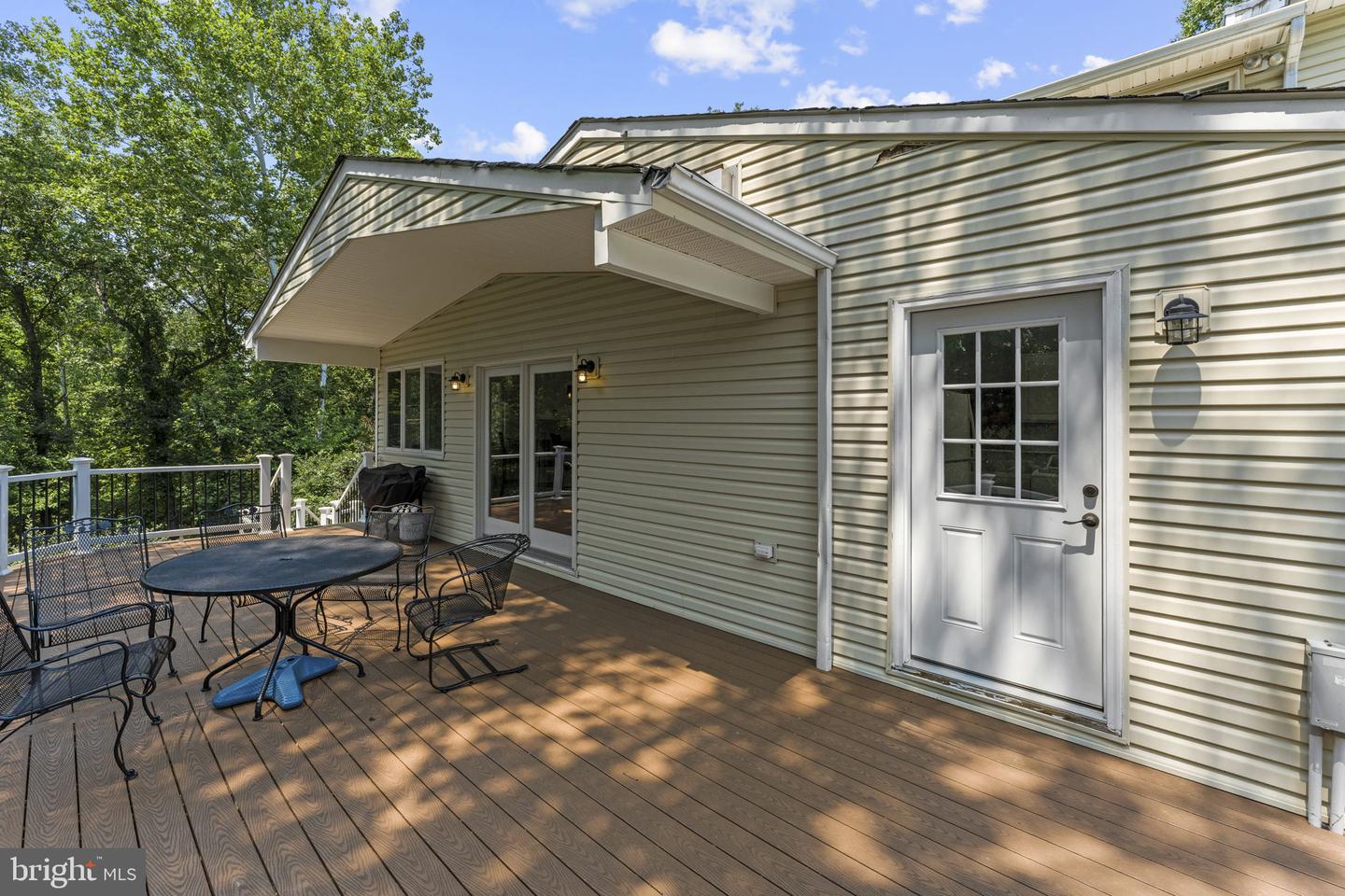 7154 Chesterfield Property Photo 108