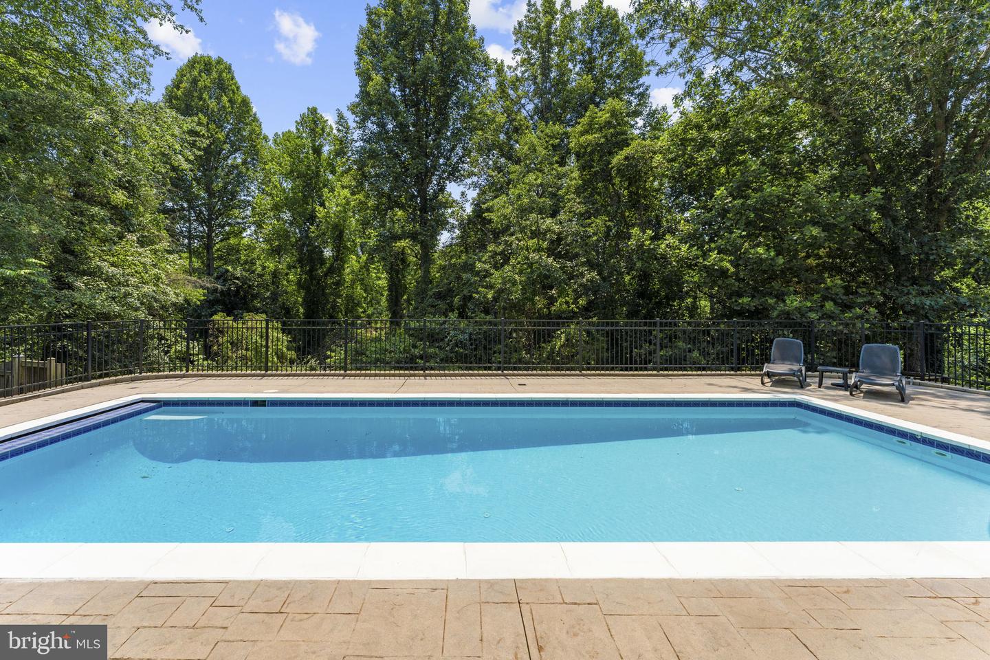 7154 Chesterfield Property Photo 119