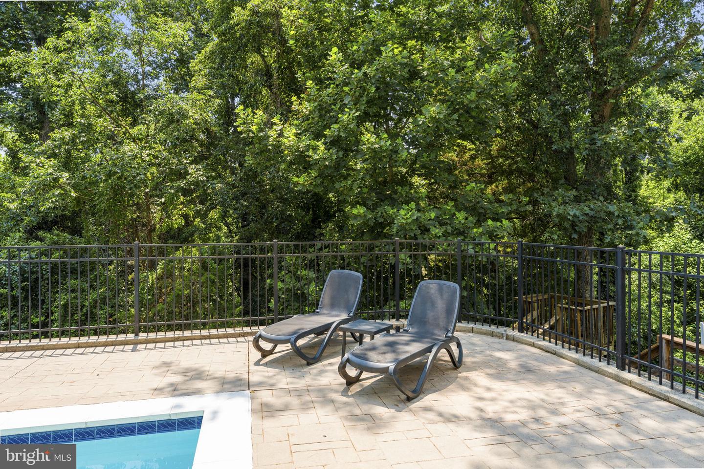 7154 Chesterfield Property Photo 124