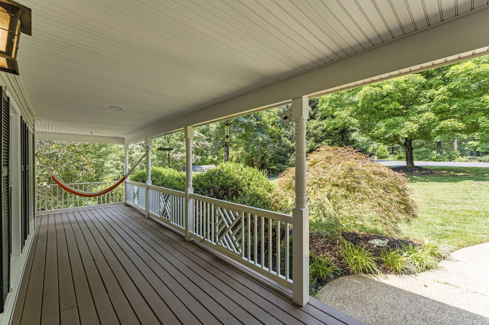 7154 Chesterfield Property Photo 127